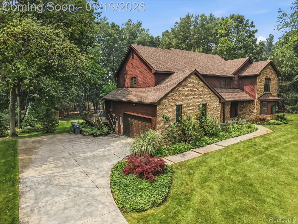 4422 Argenta Drive Genoa Township, MI 48116