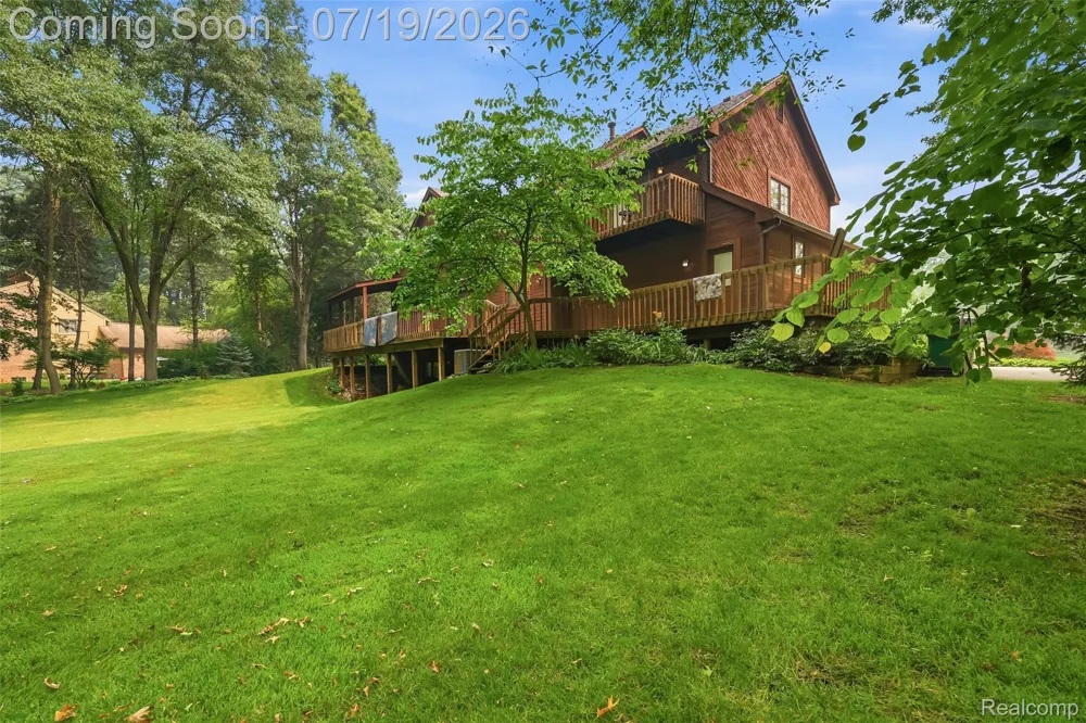 4422 Argenta Drive Genoa Township, MI 48116