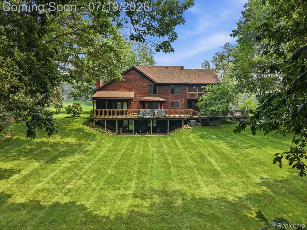 4422 Argenta Drive Genoa Township, MI 48116