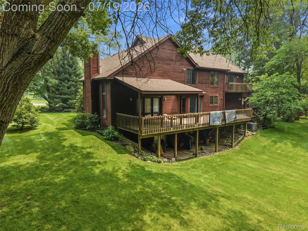 4422 Argenta Drive Genoa Township, MI 48116