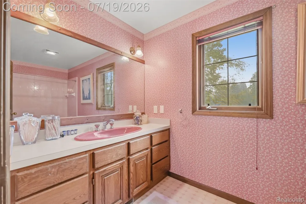 4422 Argenta Drive Genoa Township, MI 48116