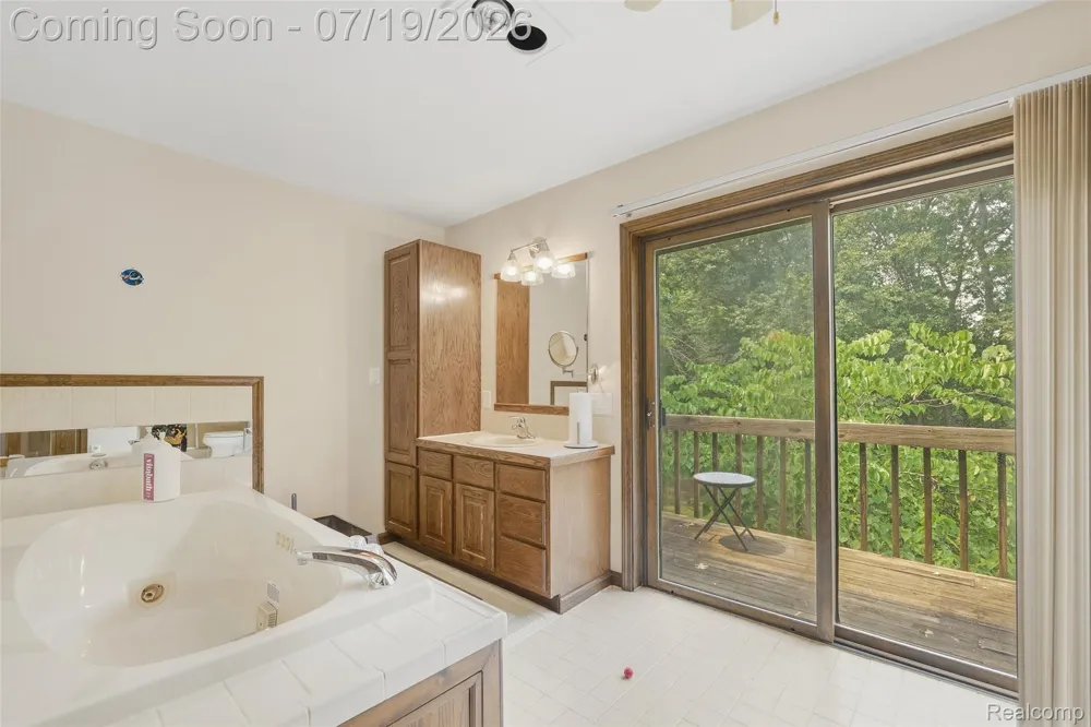4422 Argenta Drive Genoa Township, MI 48116