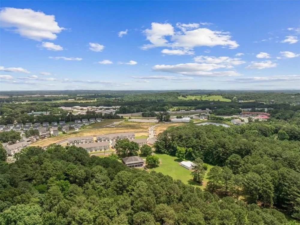 302 Tate Bend Road NW Calhoun, GA 30701