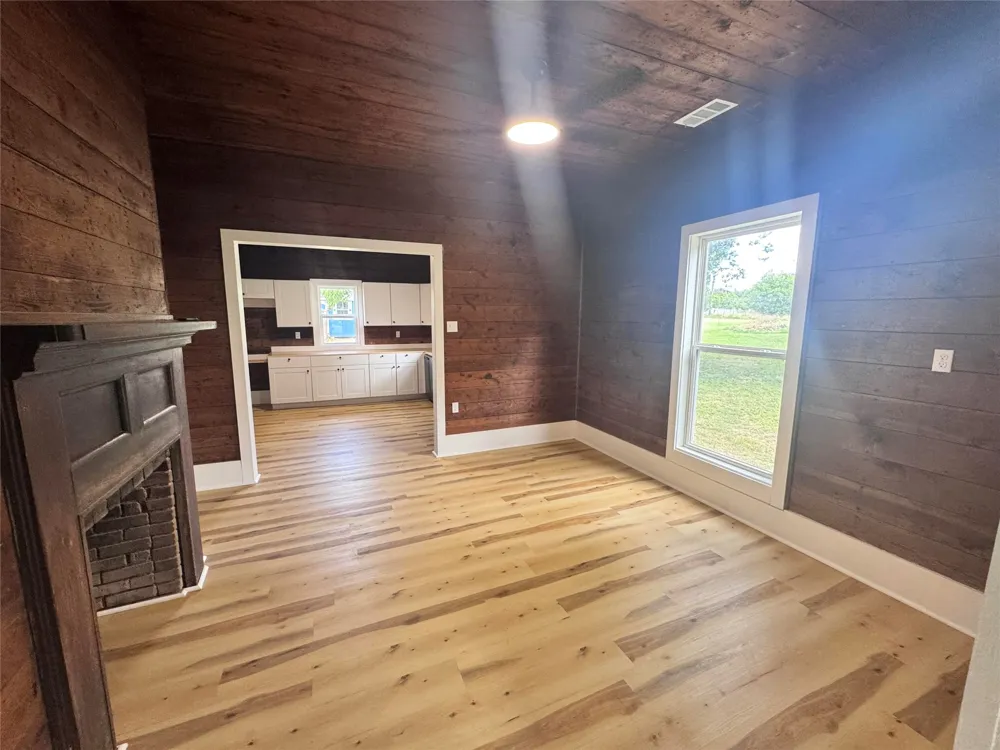 700 Avenue H Blanket, TX 76432