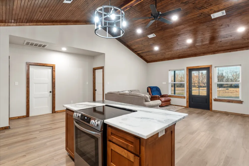 115 CR 4720 Mt Pleasant, TX 75558