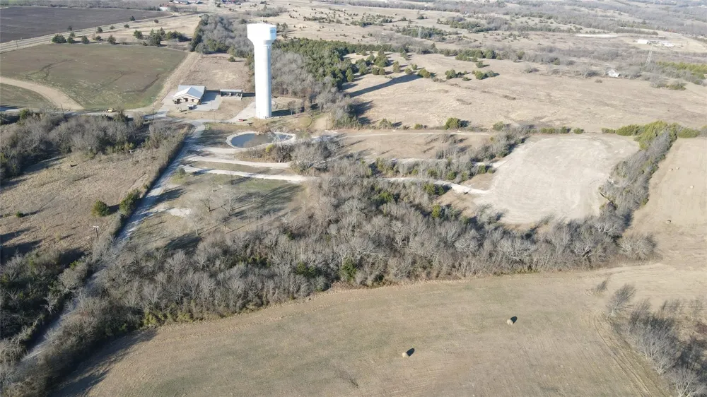 273 Bh Cooke Lane Van Alstyne, TX 75495