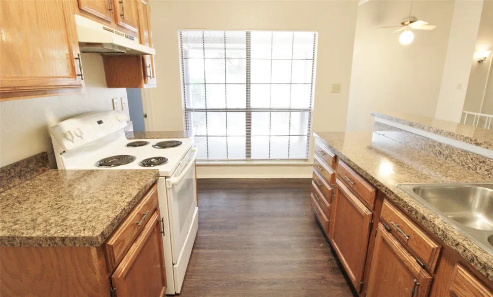 405 Pogue Street Cedar Hill, TX 75104