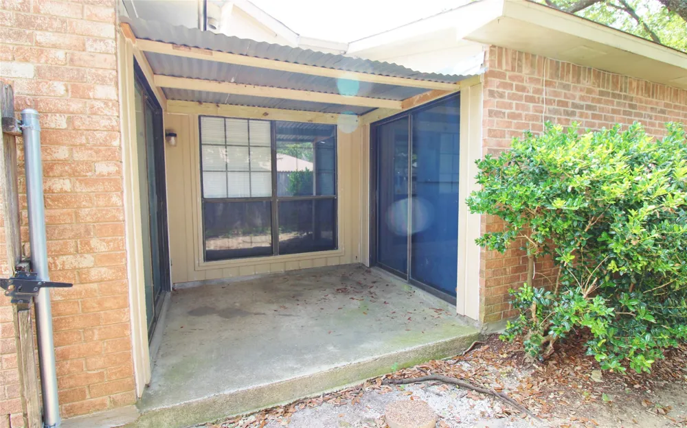 405 Pogue Street Cedar Hill, TX 75104
