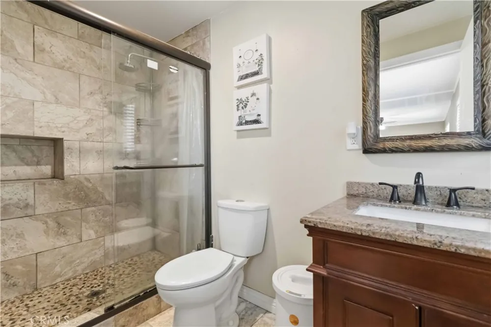 1582 Dakin Simi Valley, CA 93065