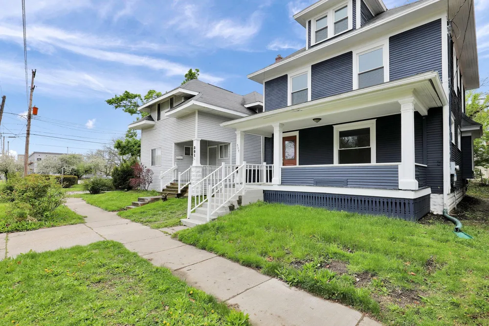 505 W Lenawee Street Lansing, MI 48933