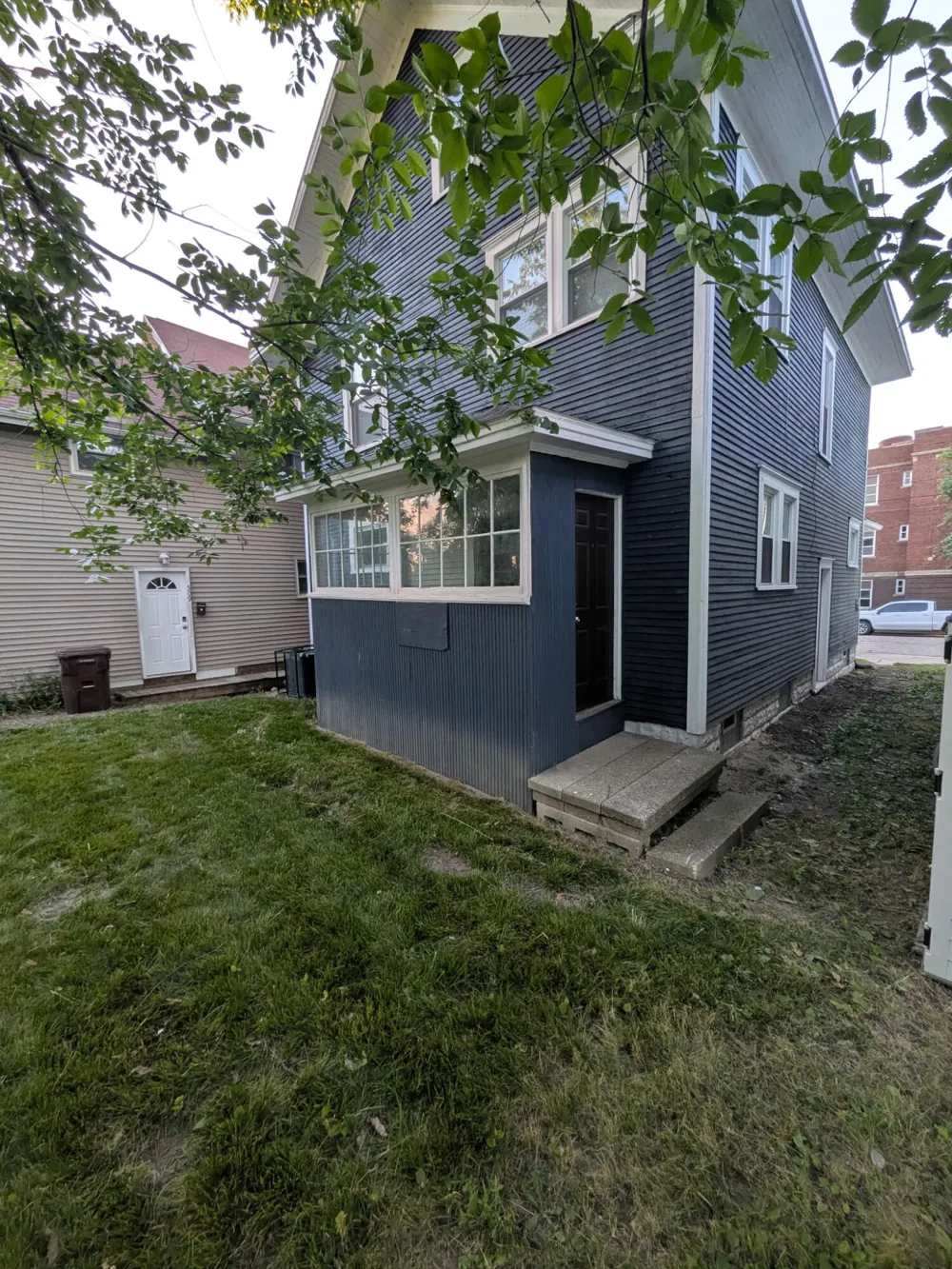 505 W Lenawee Street Lansing, MI 48933