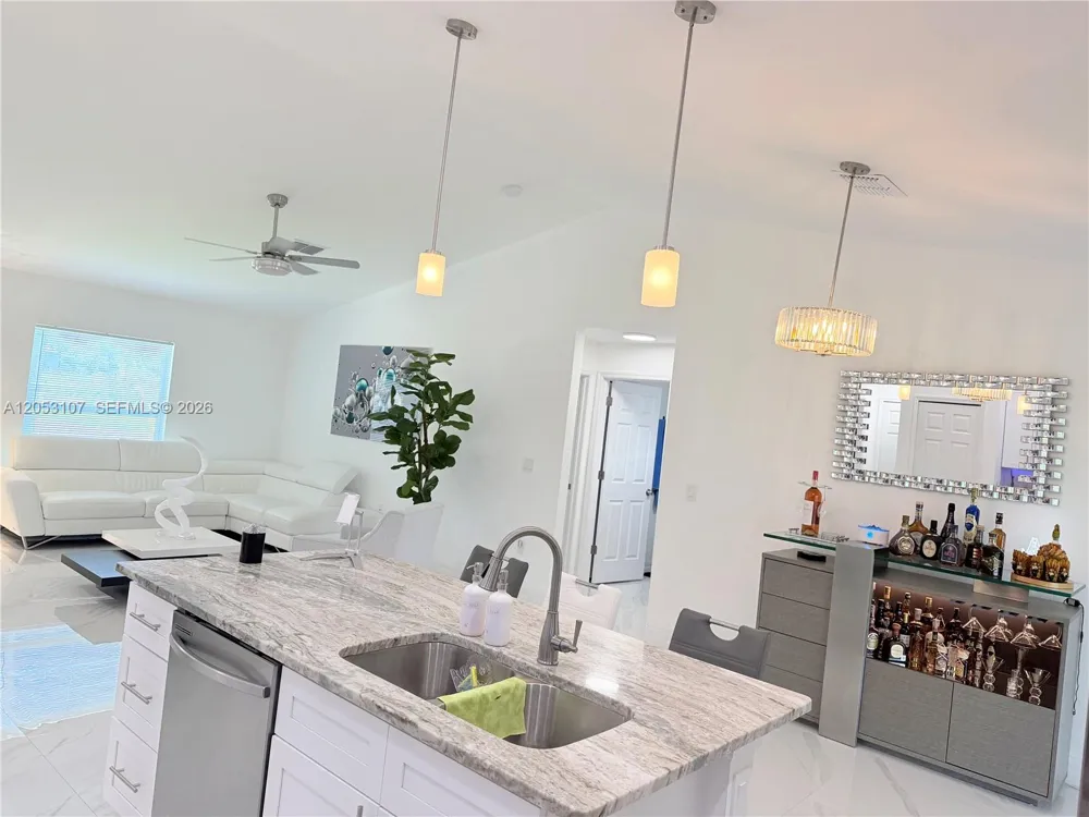 700 Connecticut #Ln Lehigh Acres, FL 33936