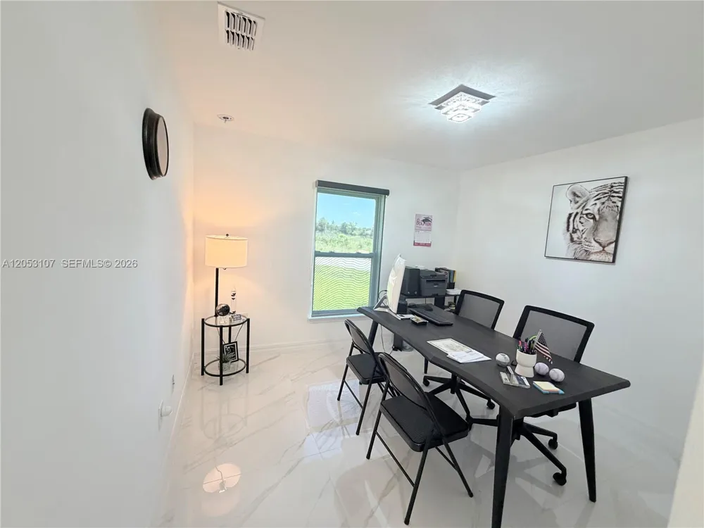 700 Connecticut #Ln Lehigh Acres, FL 33936
