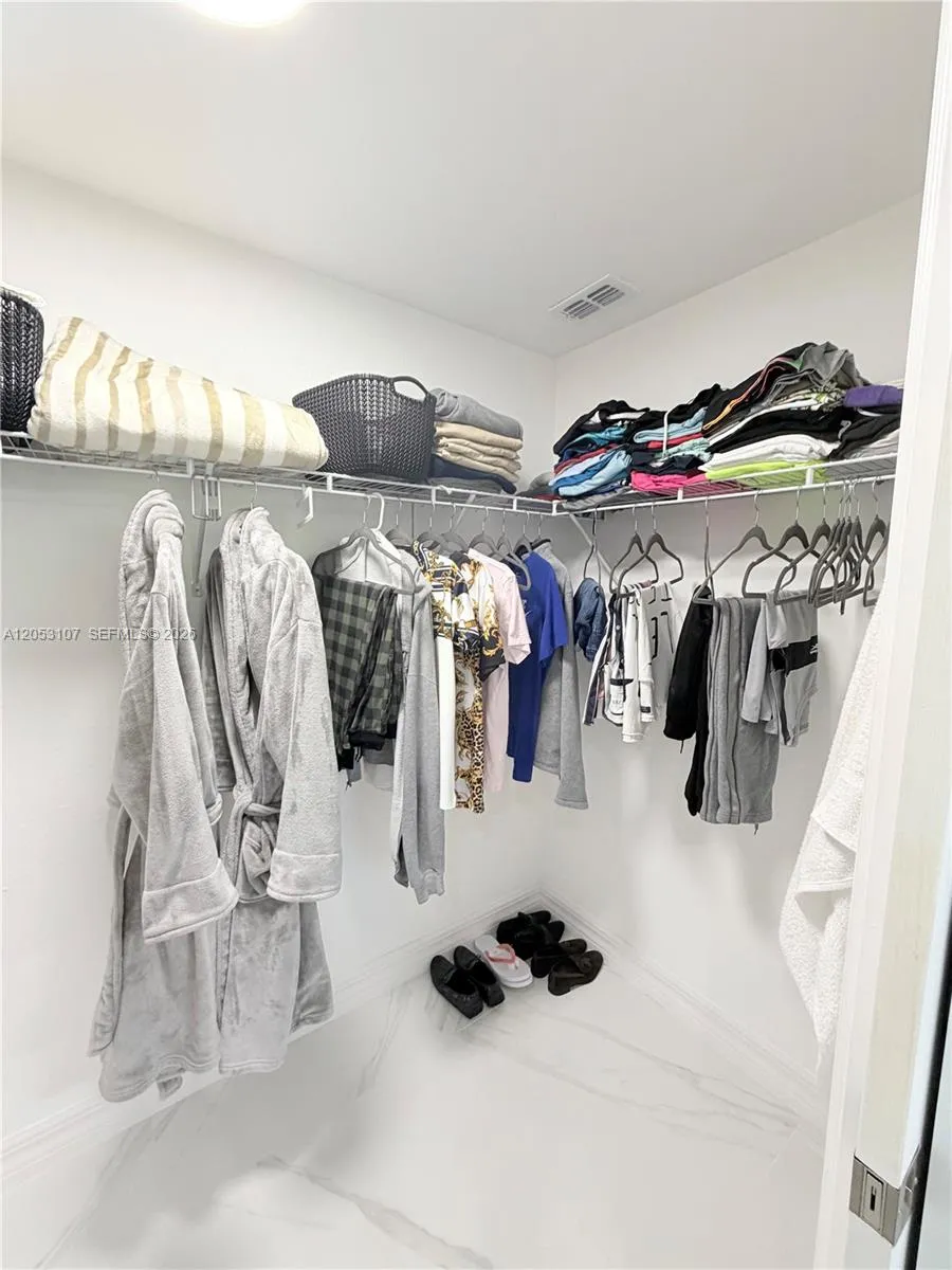 700 Connecticut #Ln Lehigh Acres, FL 33936