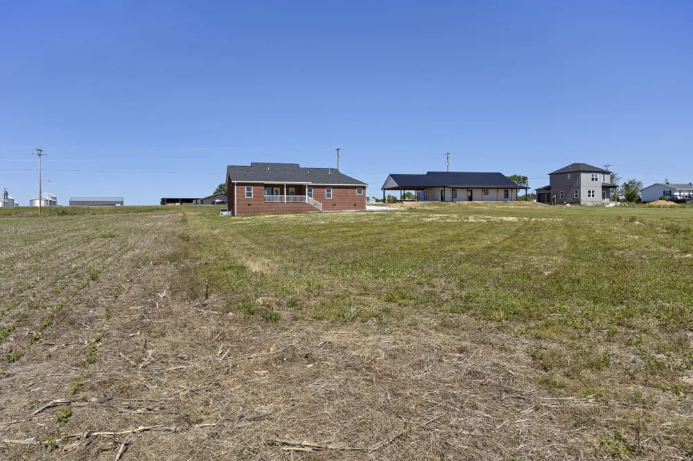 6265 McMinnville Hwy Smithville, TN 37166