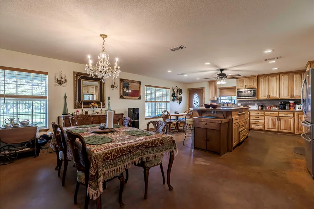 7735 Fm 502 Rochelle, TX 76872