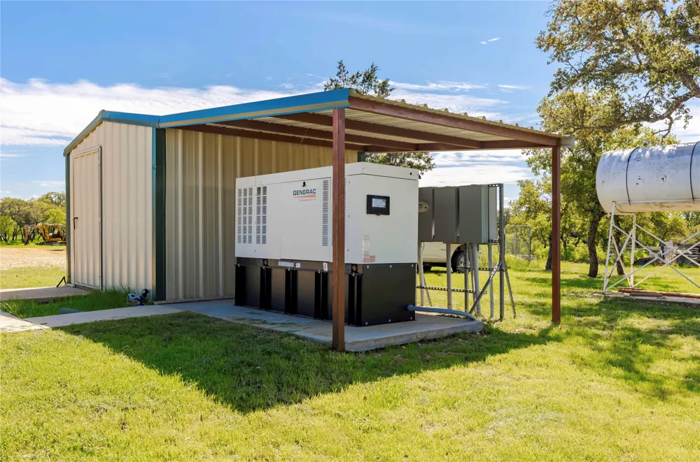 7735 Fm 502 Rochelle, TX 76872