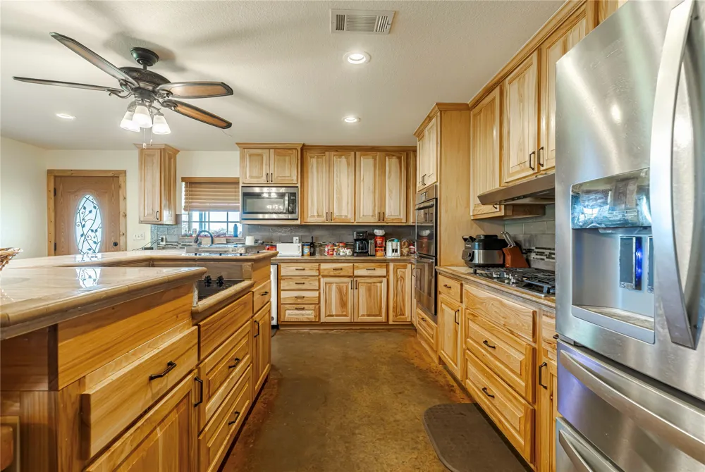 7735 Fm 502 Rochelle, TX 76872
