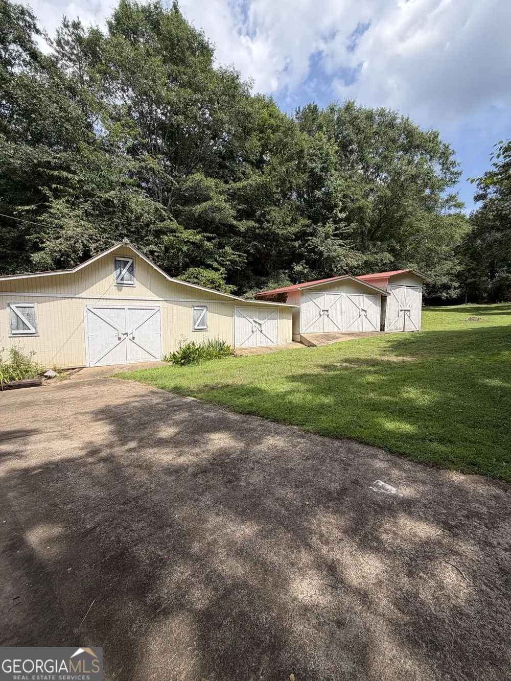 329 RIVERBEND DR Royston, GA 30662