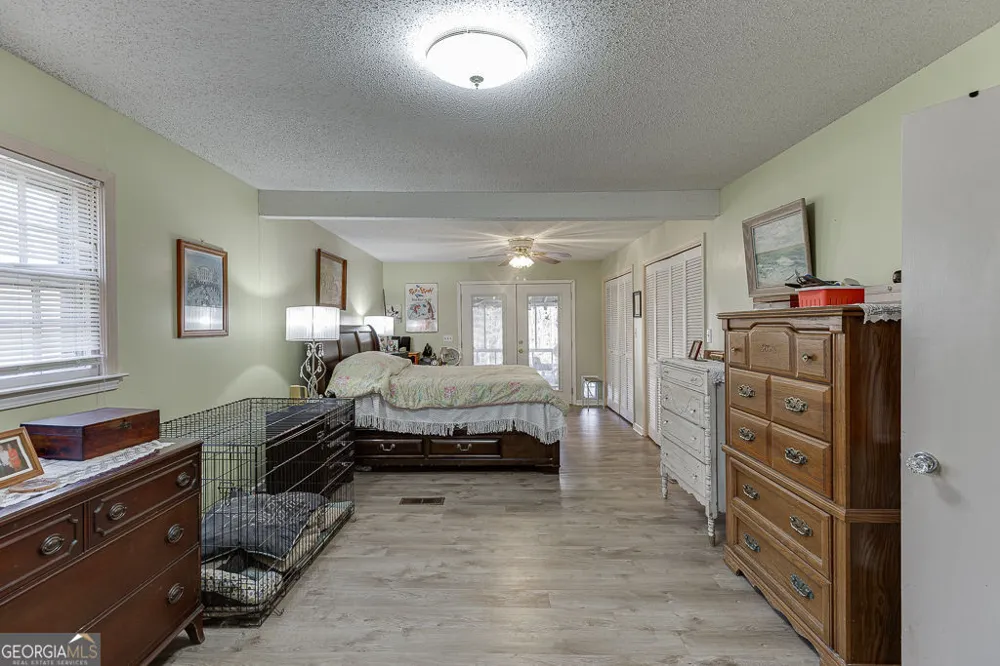 329 RIVERBEND DR Royston, GA 30662
