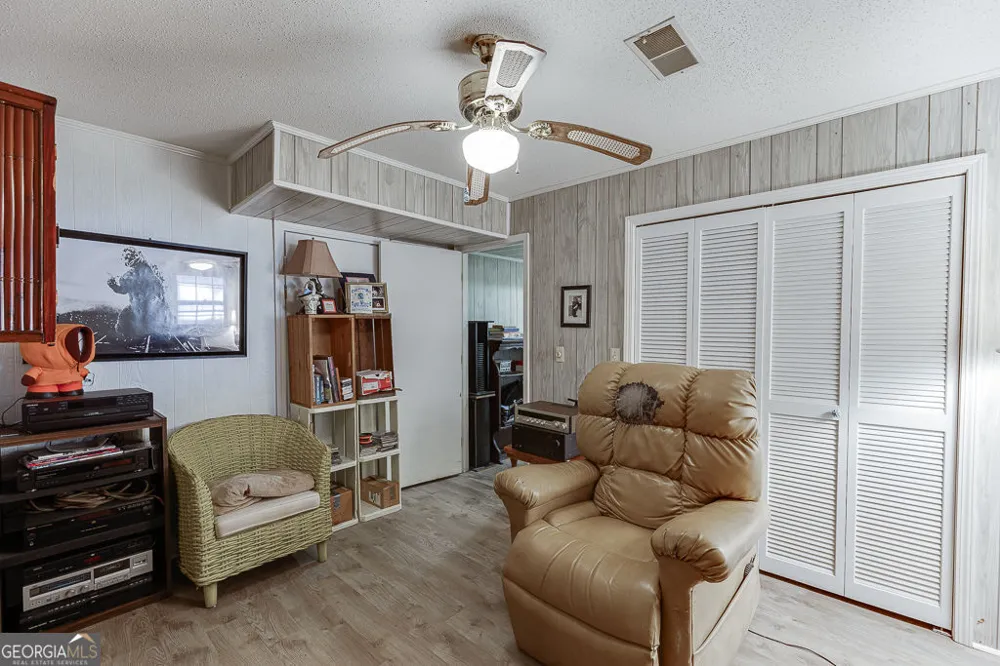 329 RIVERBEND DR Royston, GA 30662