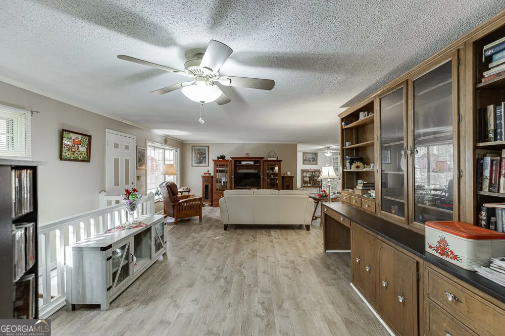 329 RIVERBEND DR Royston, GA 30662