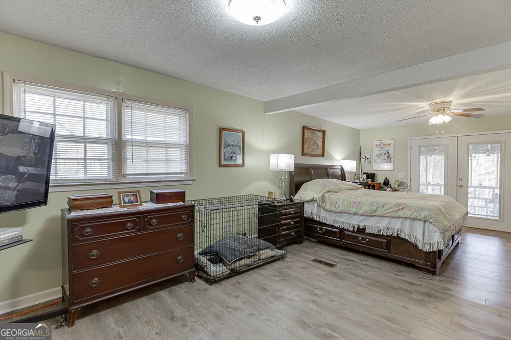 329 RIVERBEND DR Royston, GA 30662