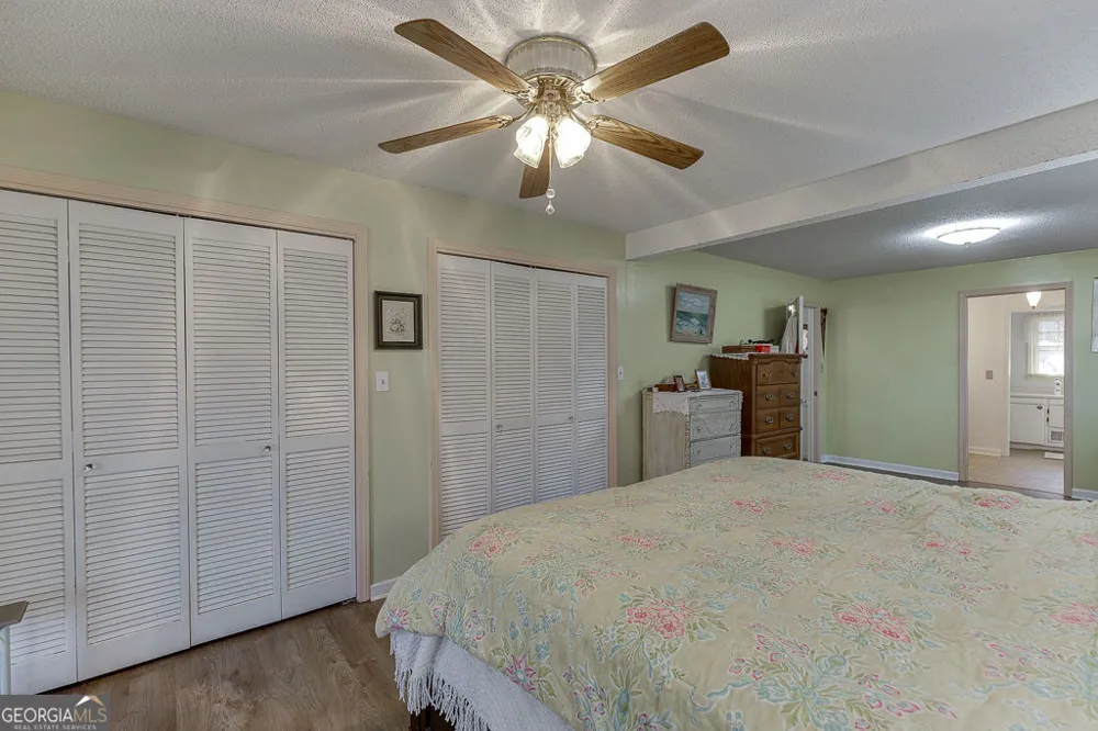 329 RIVERBEND DR Royston, GA 30662