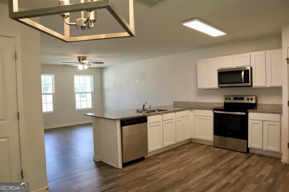 386 Village Creek DR Chatsworth, GA 30705