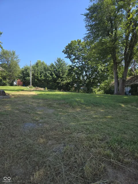 624 E O And M Avenue