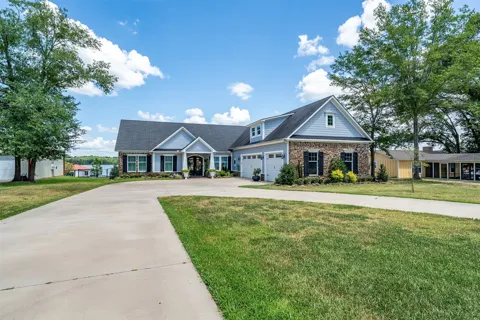 16241 Big Oak Bay Road
