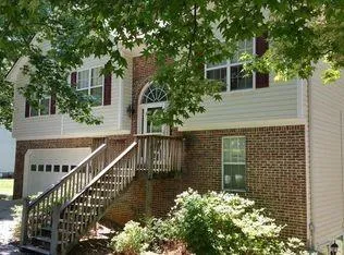 5516 Pinedale Circle Sugar Hill, GA 30518