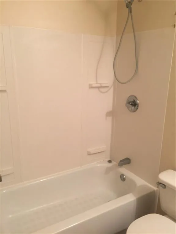 5516 Pinedale Circle Sugar Hill, GA 30518