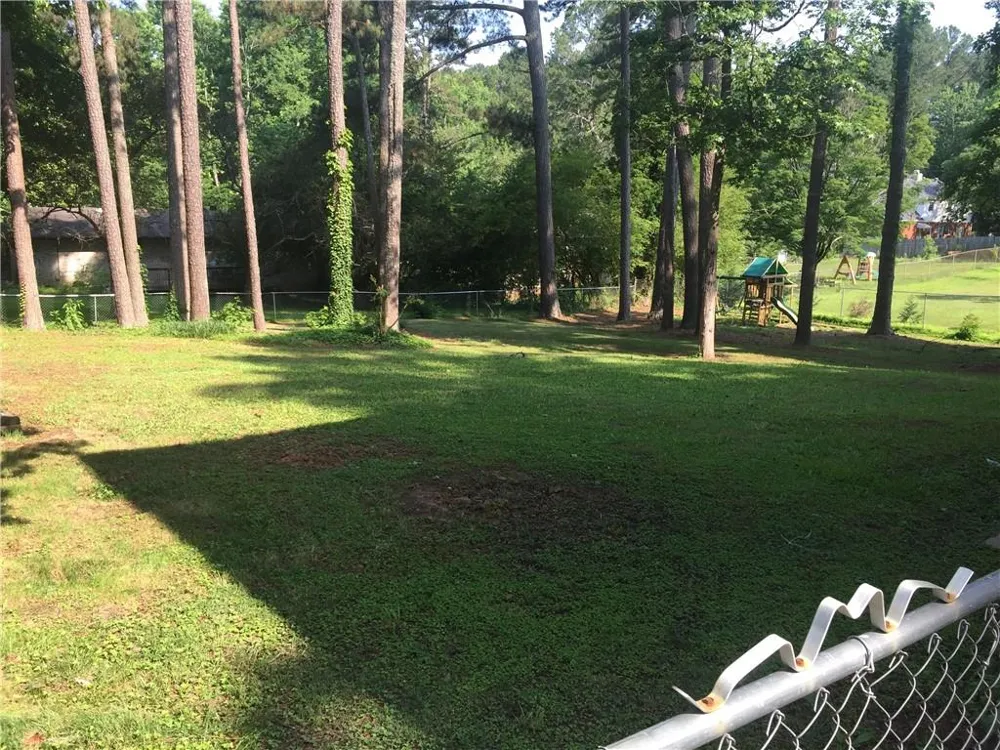 5516 Pinedale Circle Sugar Hill, GA 30518