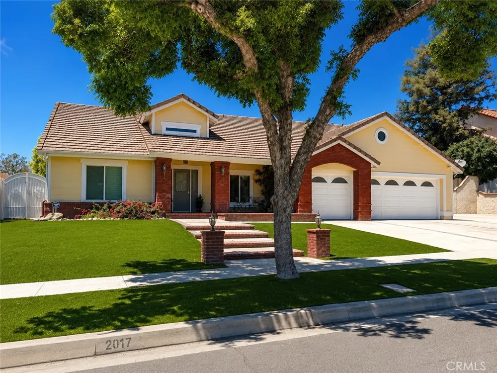 2017 Windemere Way Upland, CA 91784