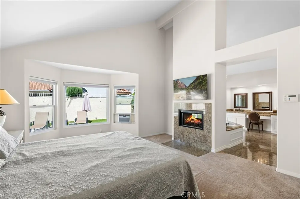 2017 Windemere Way Upland, CA 91784