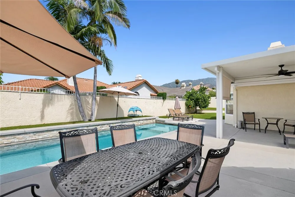 2017 Windemere Way Upland, CA 91784