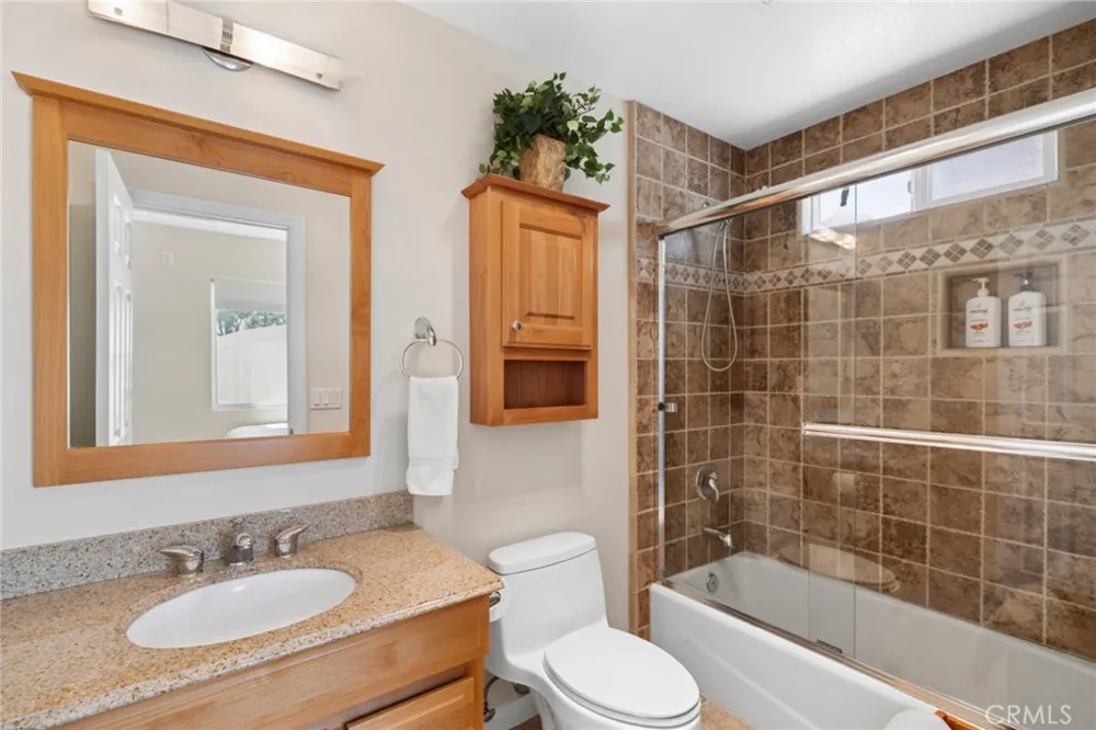 2017 Windemere Way Upland, CA 91784