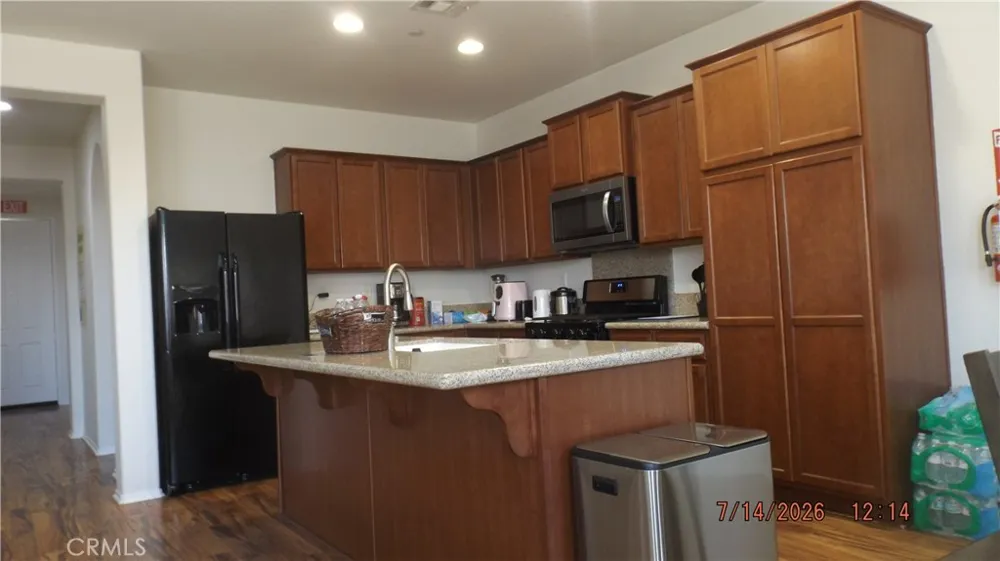 2324 Hay Market Rosamond, CA 93560