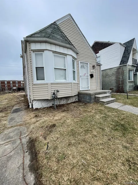 16191 Strathmoor Street