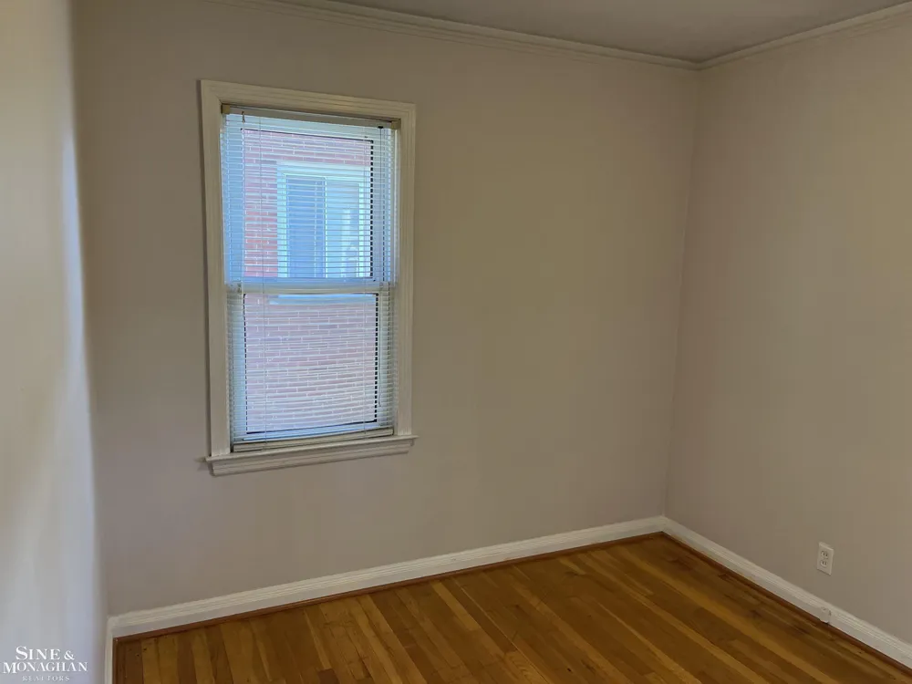 1351 Somerset Avenue Grosse Pointe Park City, MI 48230