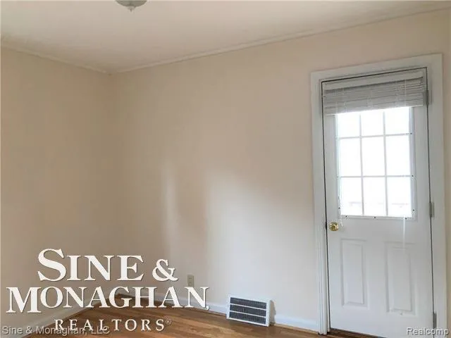 1351 Somerset Avenue Grosse Pointe Park City, MI 48230