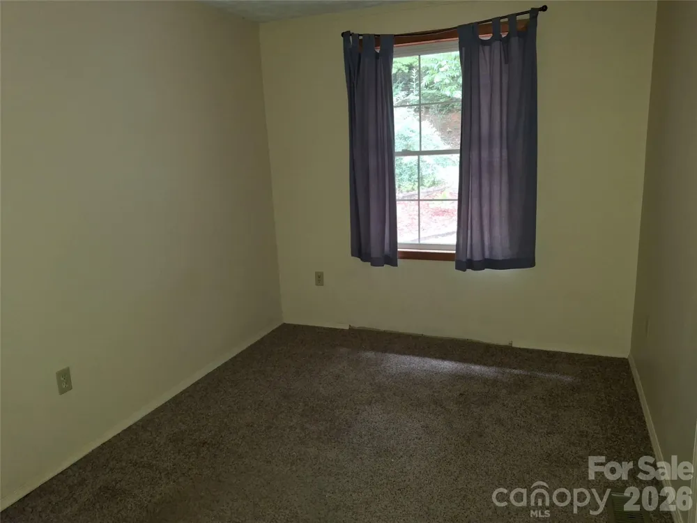 232 Tilson Drive Mars Hill, NC 28754