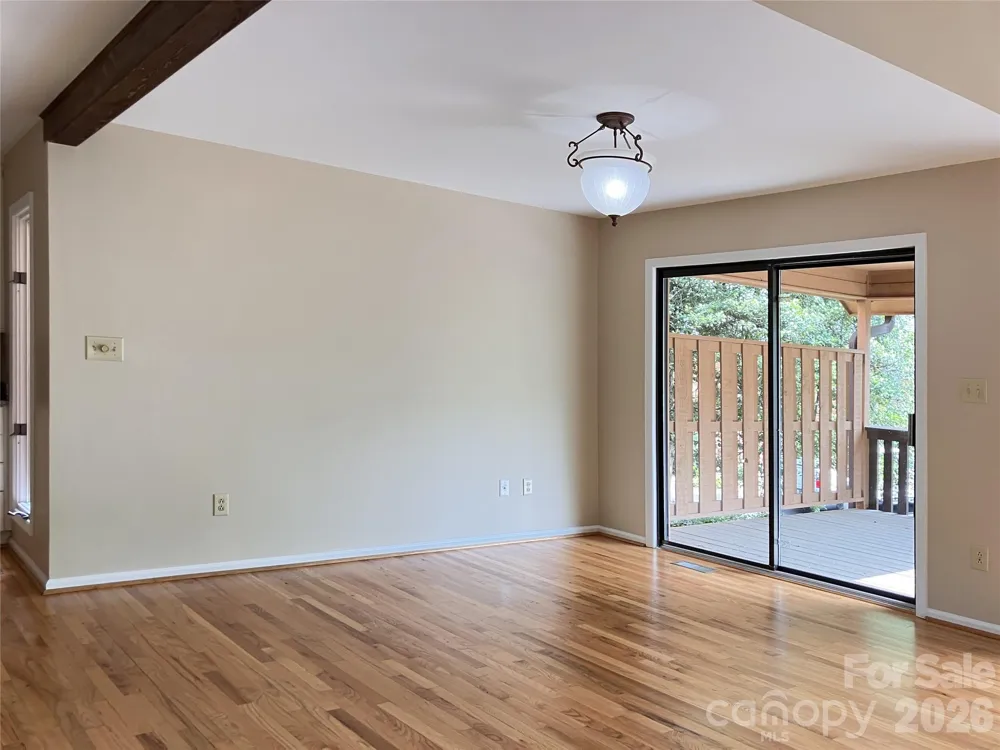 25 Village Drive Asheville, NC 28803