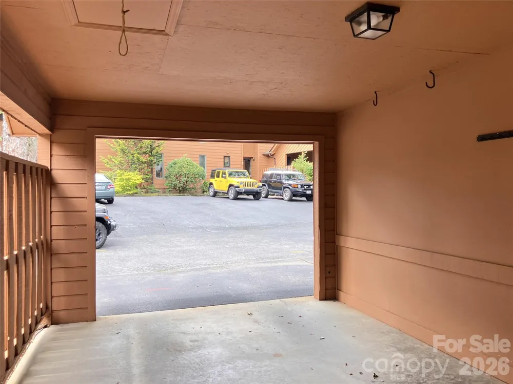 25 Village Drive Asheville, NC 28803