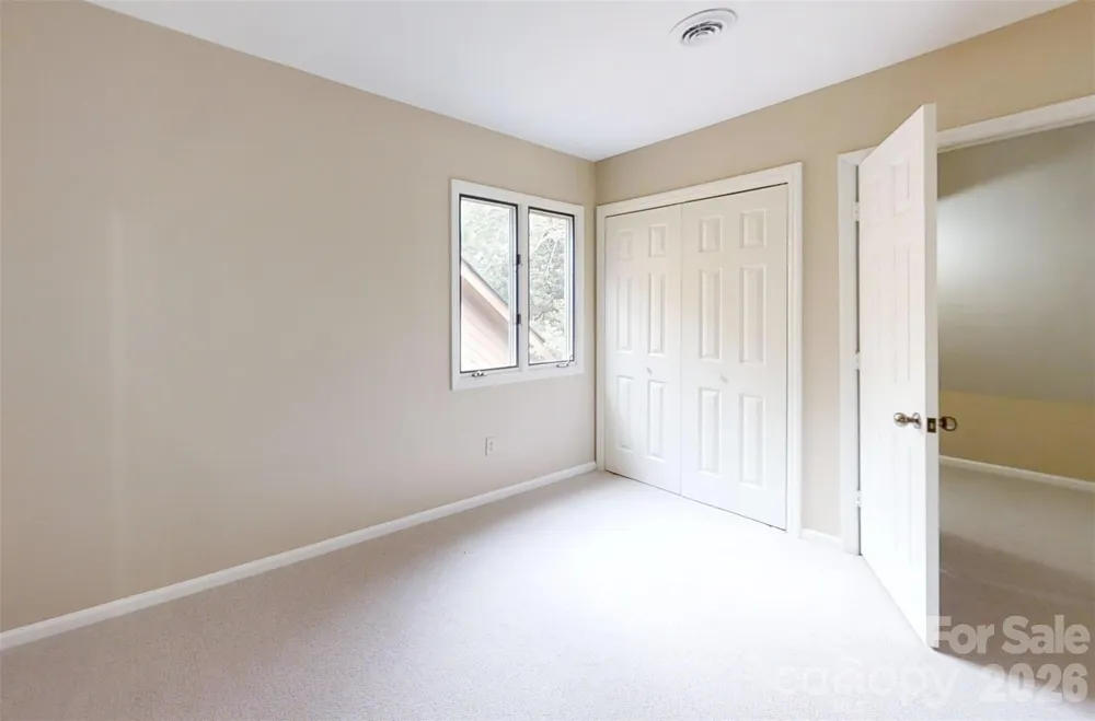 25 Village Drive Asheville, NC 28803