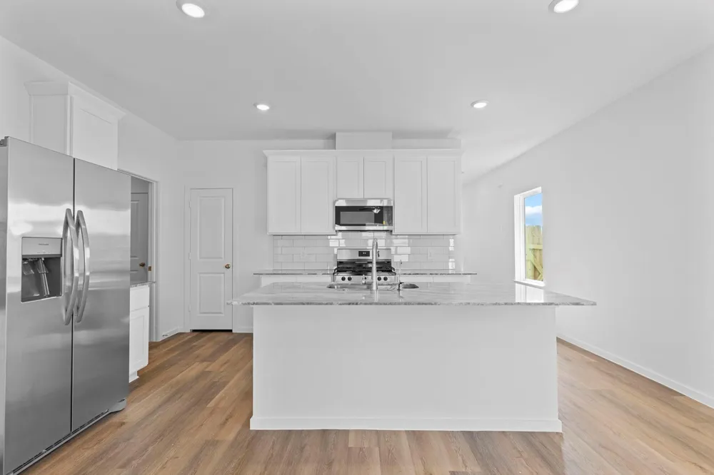1703 Knox Hill Path Iowa Colony, TX 77583
