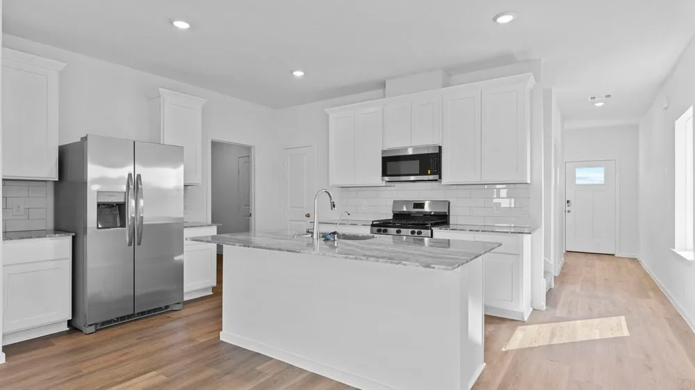 1703 Knox Hill Path Iowa Colony, TX 77583