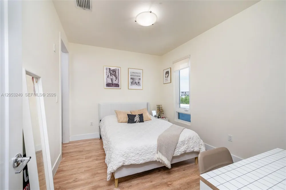 10265 NW 63rd Ter #204 Doral, FL 33178