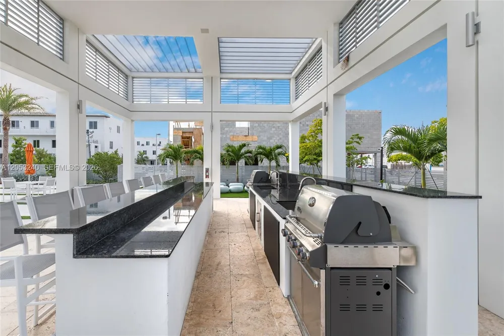 10265 NW 63rd Ter #204 Doral, FL 33178